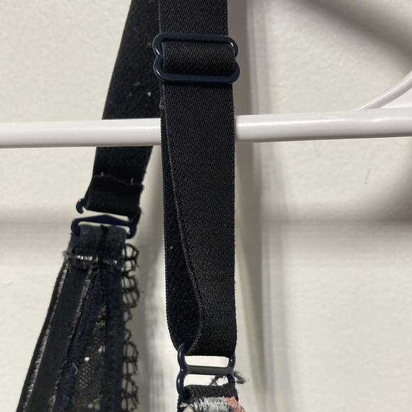 CACIQUE Floral Wireless Bra Sz 34DDD - Picture 8 of 14